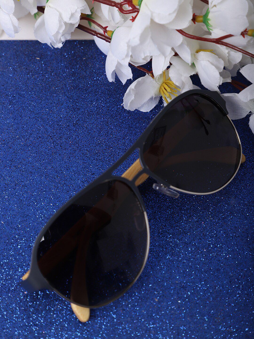MARC LOUIS Men Purple Lens & Black Aviator Sunglasses with Polarised Lens
