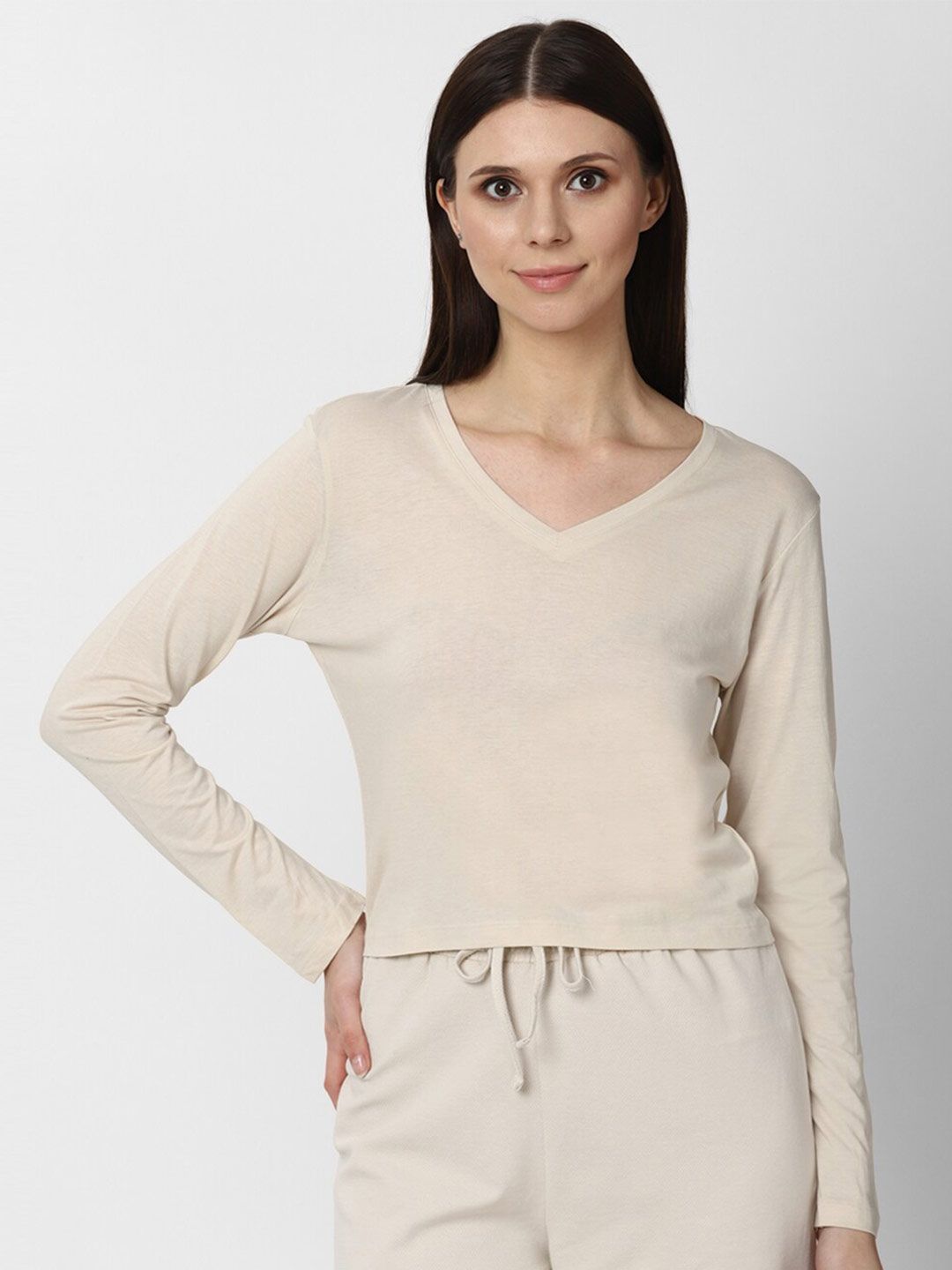 FOREVER 21 Beige V-Neck Knitted Fitted Top