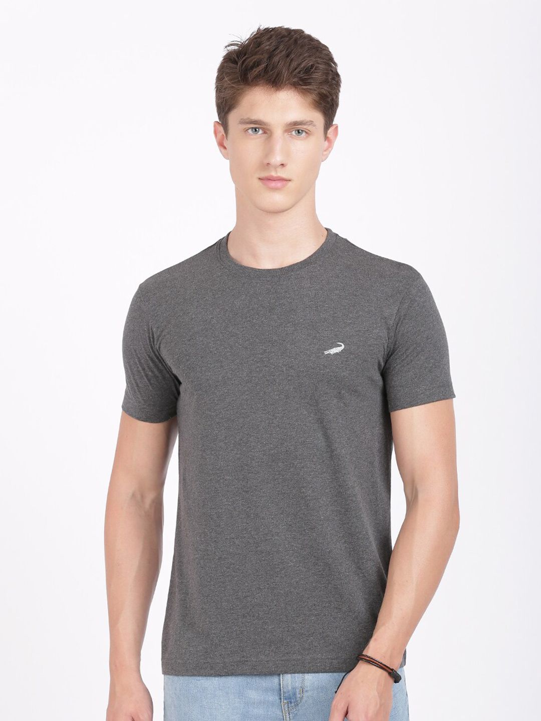 Crocodile Men Grey Solid Cotton T-shirt