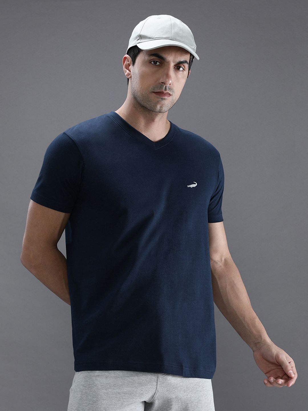 Crocodile Men Navy Blue V-Neck Cotton T-shirt