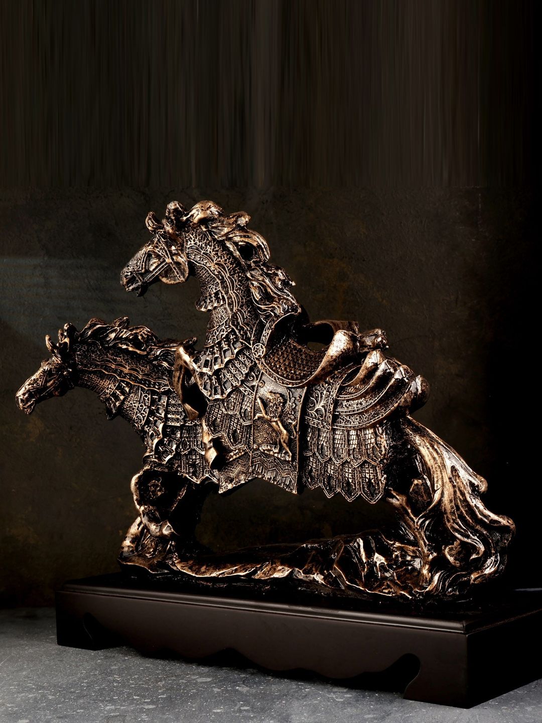 THE WHITE INK DECOR Brown Horse Showpieces Price in India