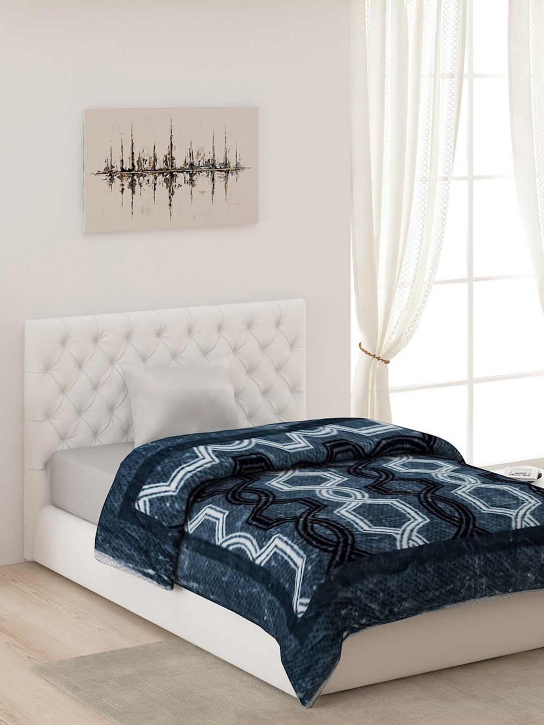 Monte Carlo Black & White Geometric AC Room Single Bed Blanket Price in India