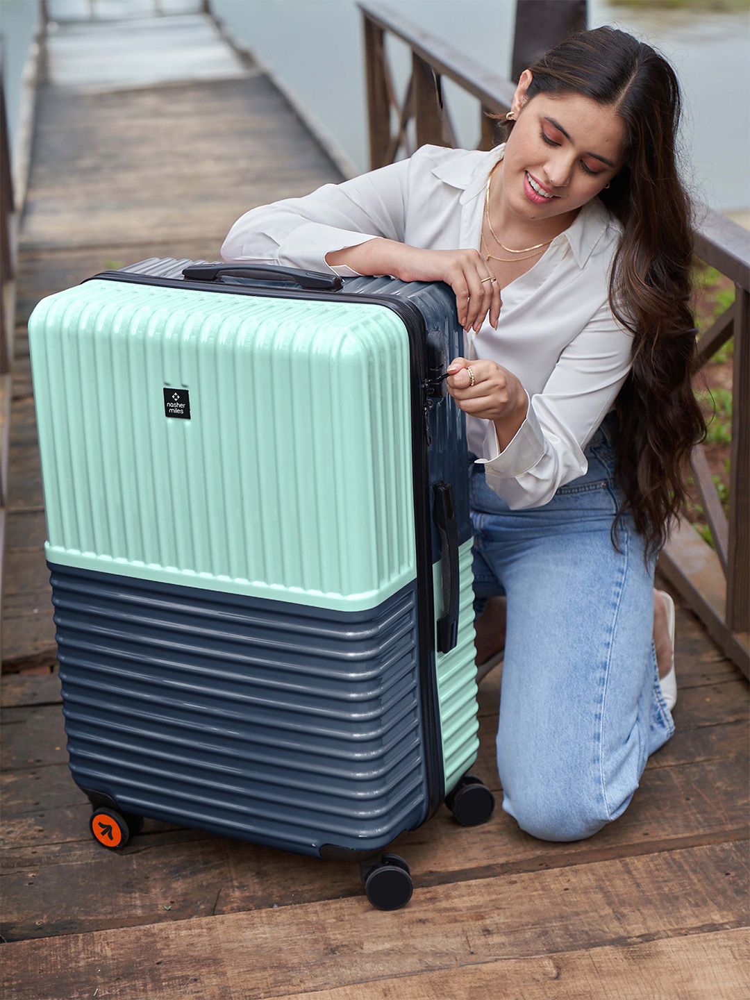 Buy Nasher Miles Istanbul Hard-Sided ABS and PC Medium Pink Grey