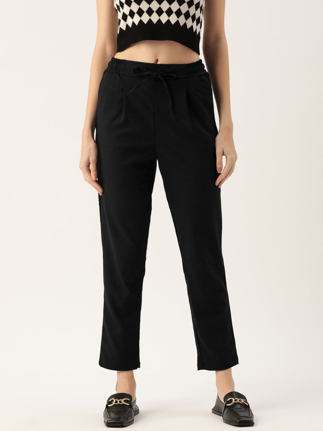 LC Waikiki Women Black Solid Straight Fit Pleated Trousers Price in India