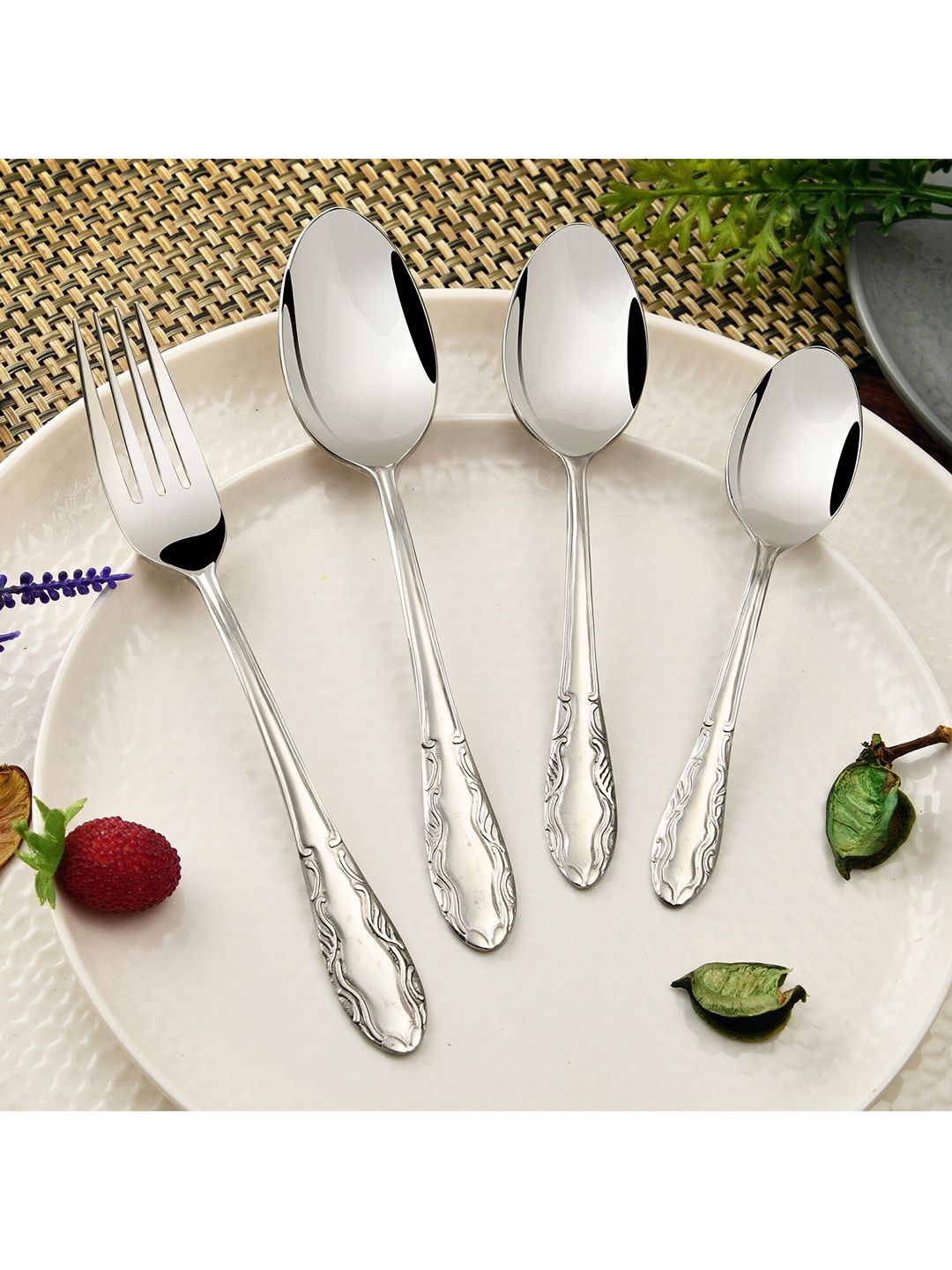 FNS 24 Pieces Mixed Cutlery Set Price in India