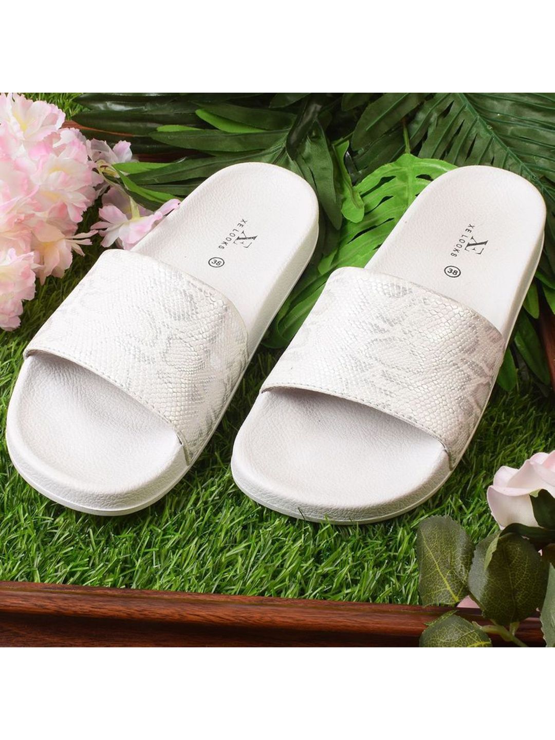 XE LOOKS Women White Printed Sliders Price in India