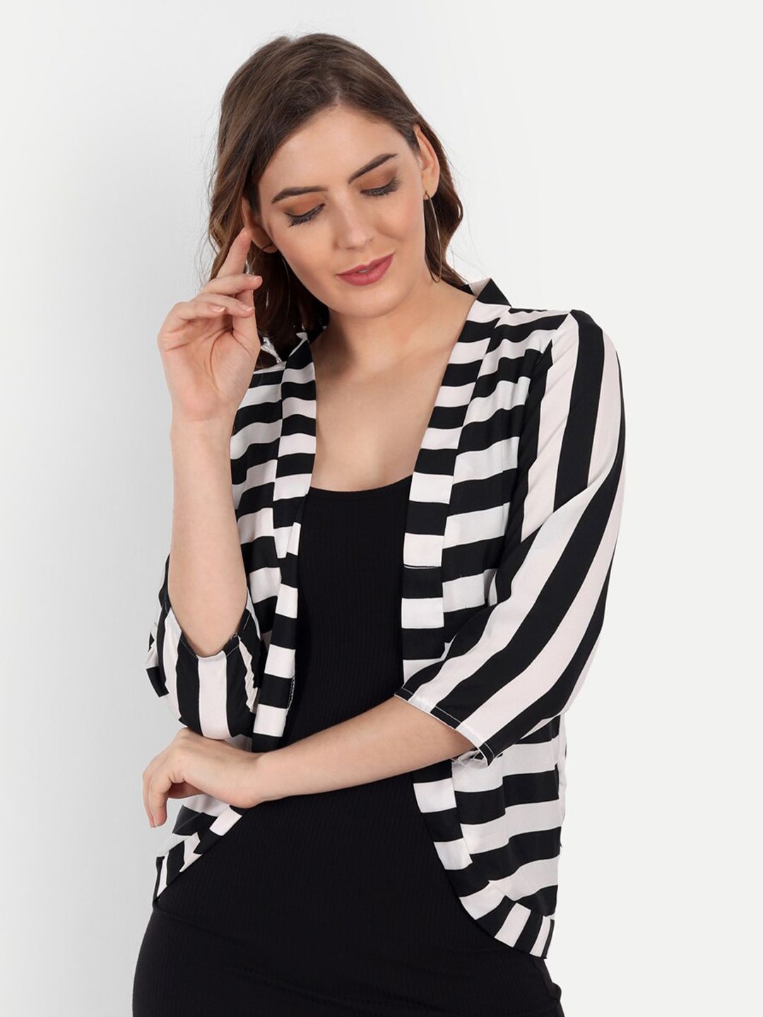 KIROSHE BY KIRAN Women White & Black Printed Shrug Price in India