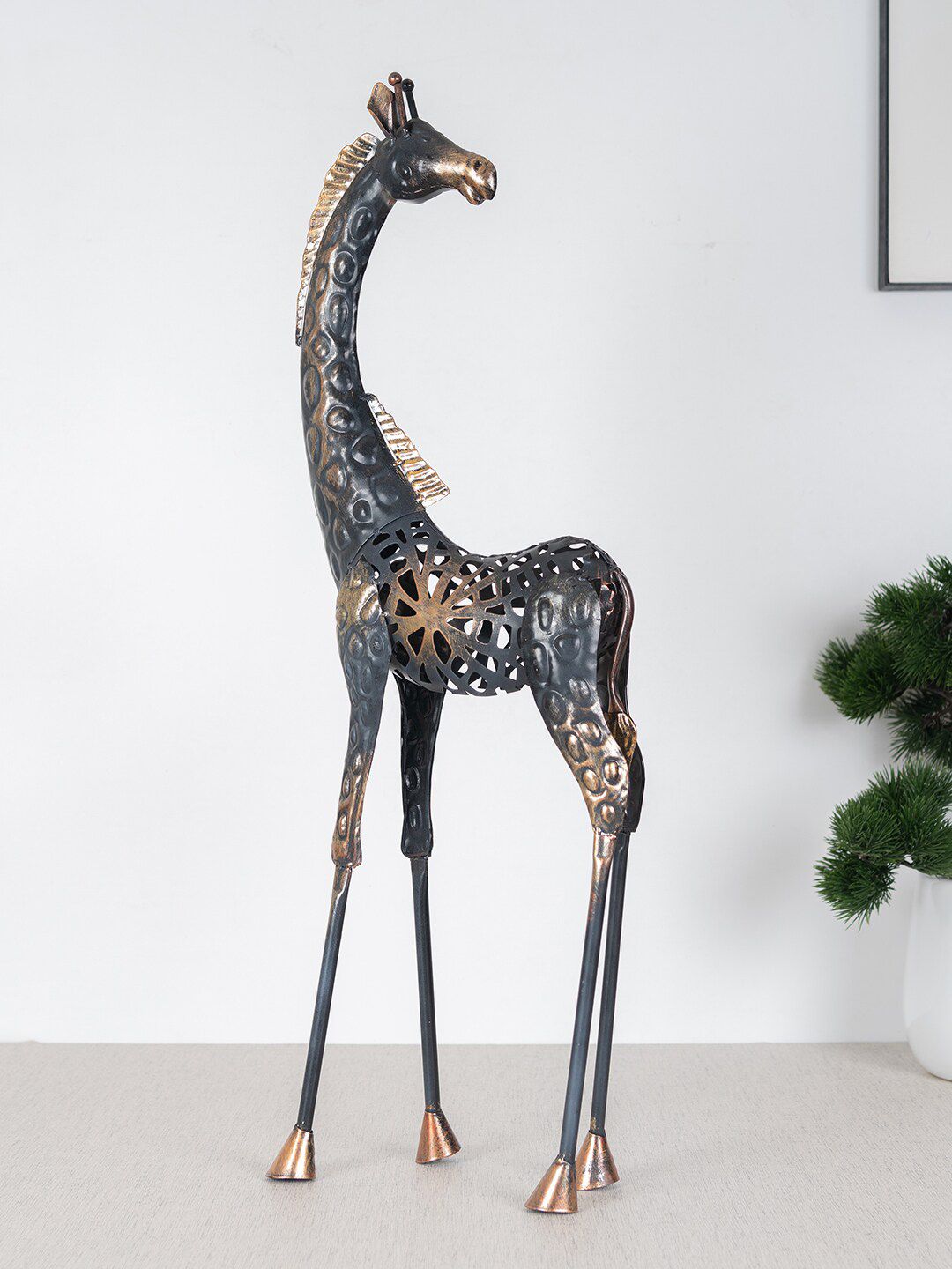HomeTown Black Mania Roman Giraffe Figurine Showpiece Price in India