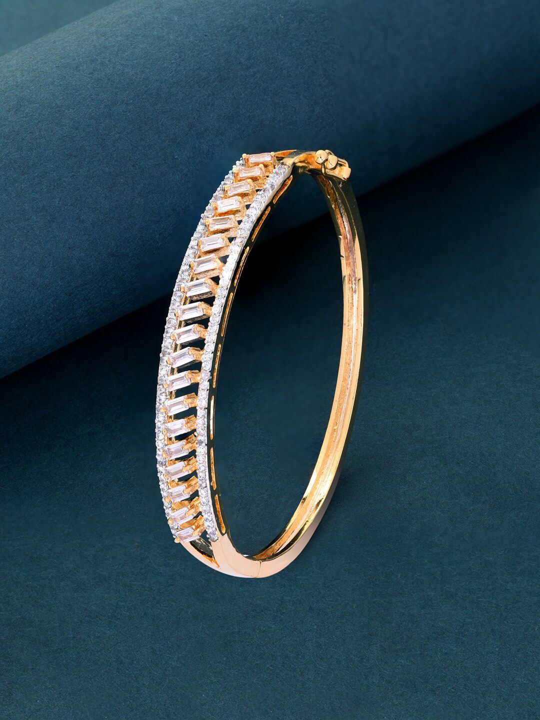 Fida Women Gold Bracelet Price in India