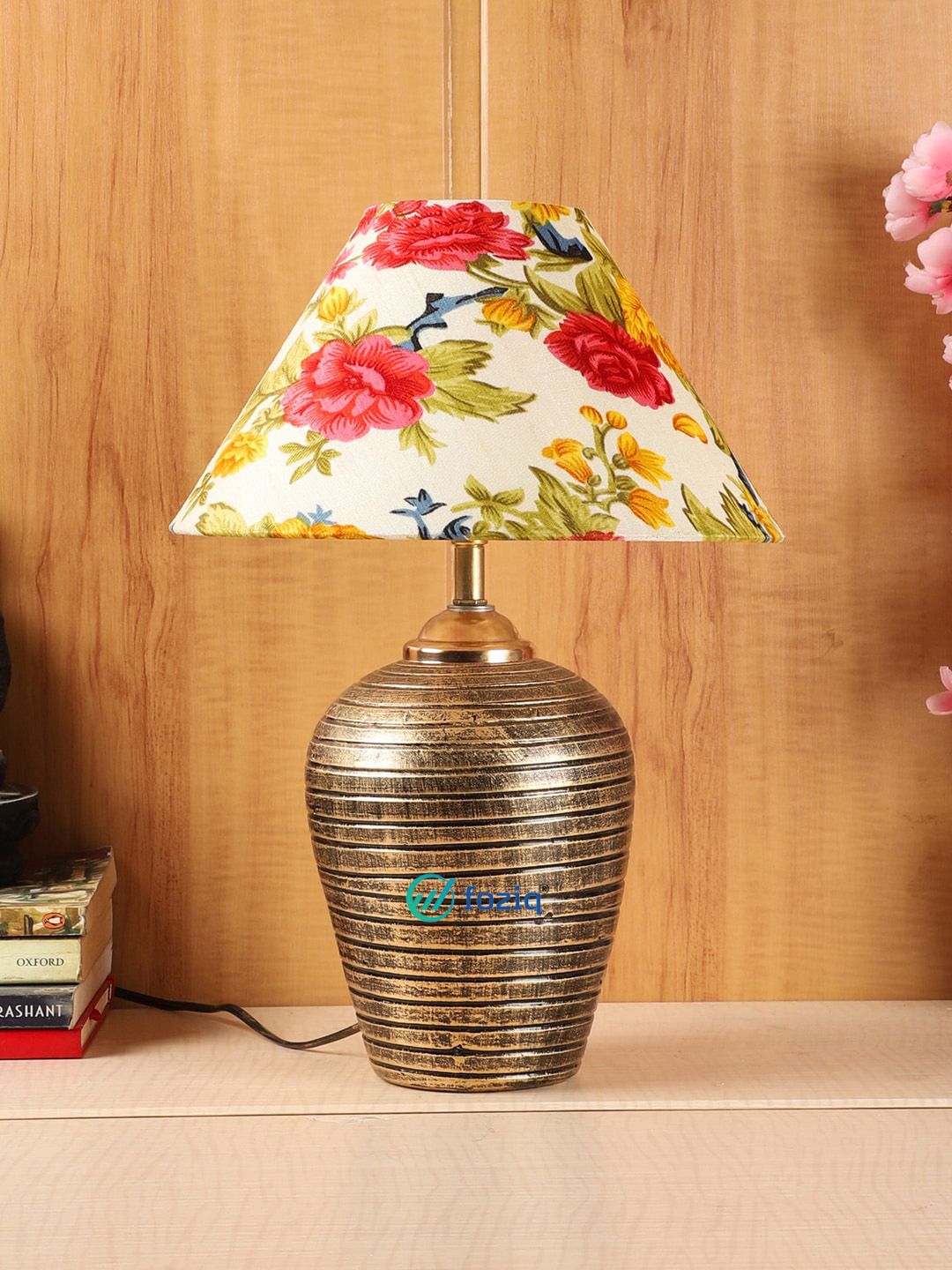 foziq Gold-Coloured & White Printed Table Lamps Price in India