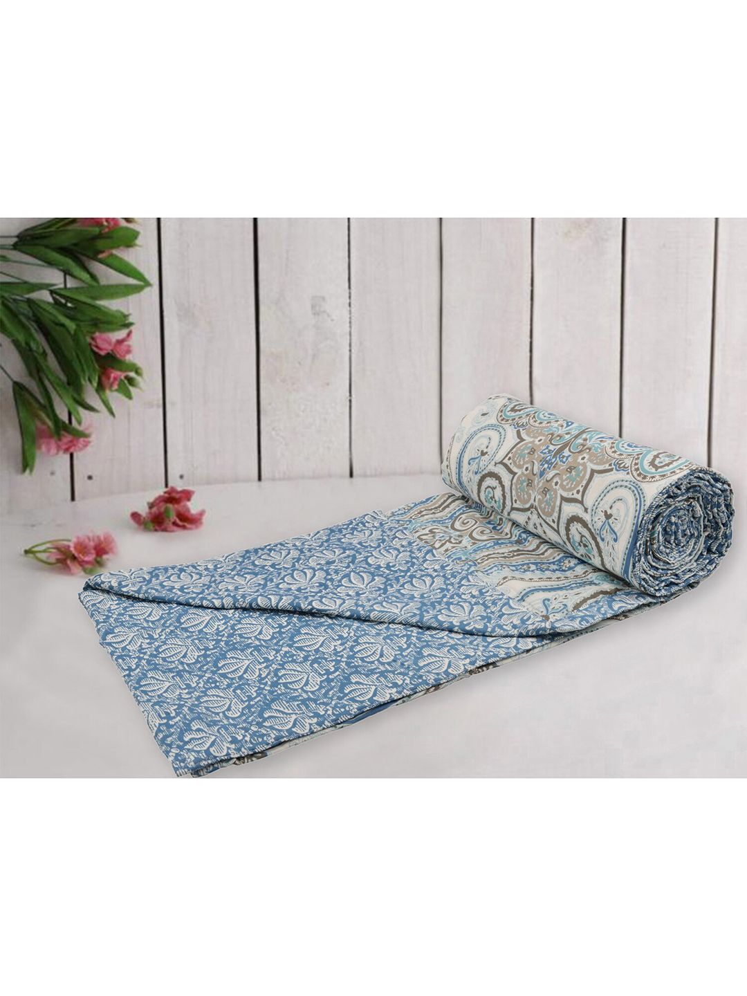 TRANCE Unisex Multi Blankets Quilts and Dohars Price in India