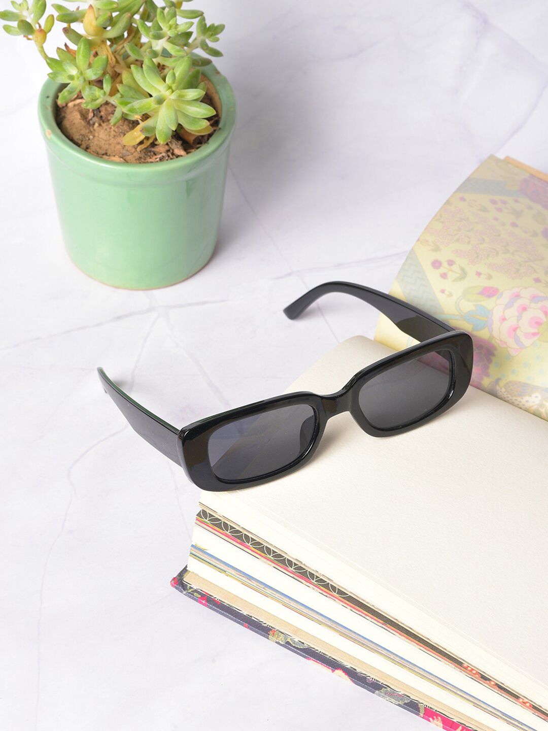 HAUTE SAUCE by Campus Sutra Unisex Black Lens & Black Rectangle Sunglasses with UV Protected Lens