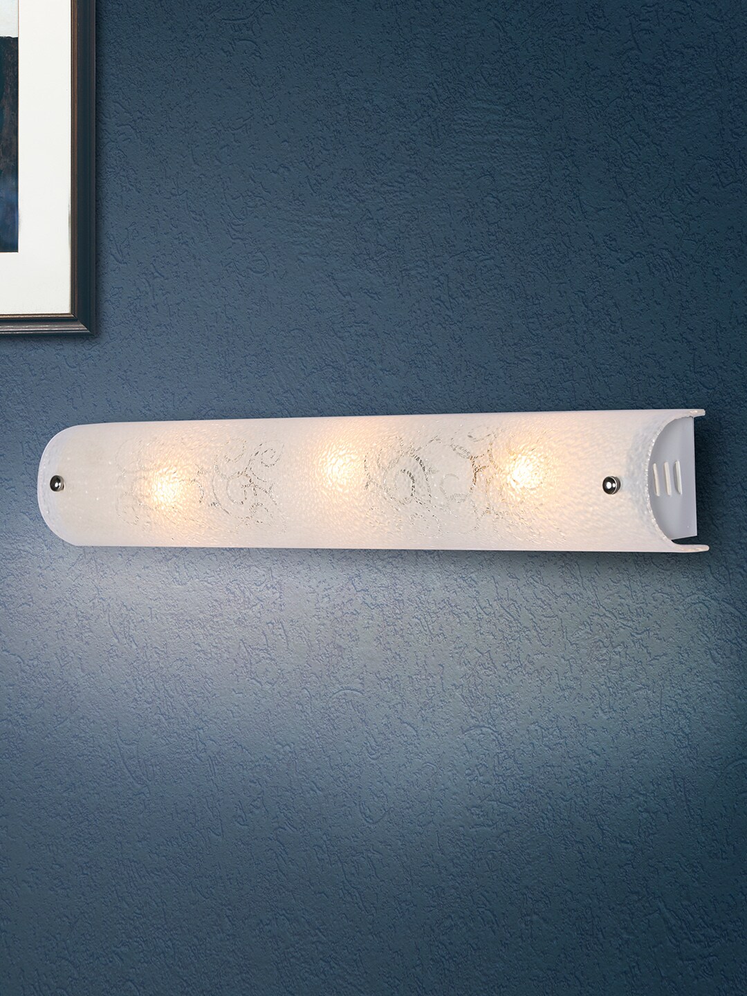 THE LIGHT STORE White Patterned Wall Lamp Price in India