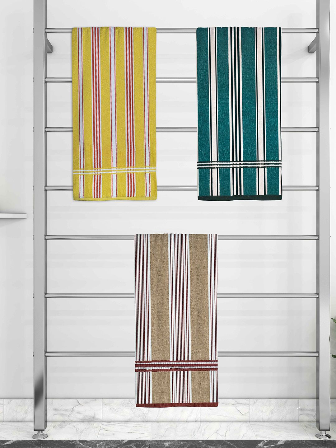 Athom Trendz Set Of 3 Striped 210 GSM Pure Cotton Bath Towels Price in India