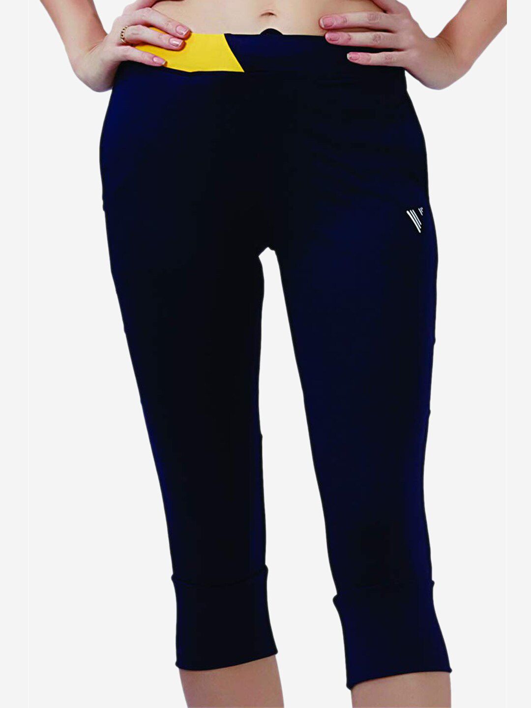 VELOZ Women Navy Blue Solid Multisport 3/4th Tights Price in India
