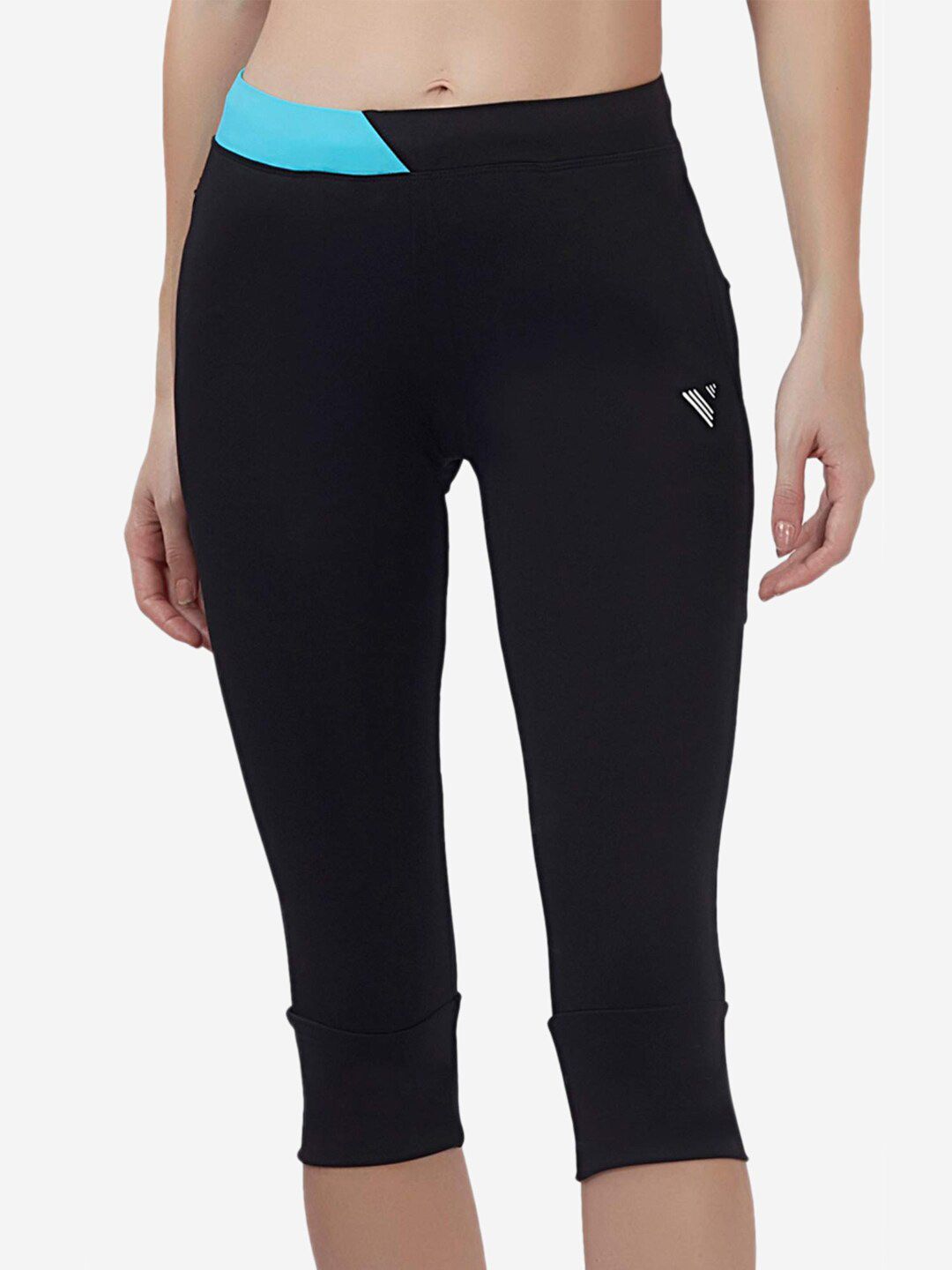 VELOZ Women Black Multisport Three-Fourth Length Tights with Pocket Price in India
