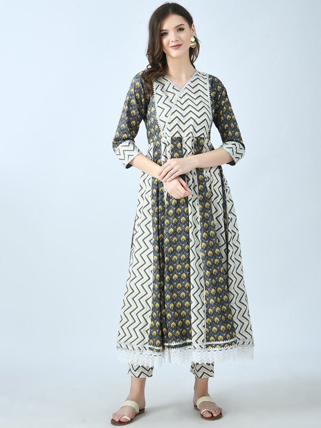 MAFE Women White Printed Empire Kurta with Trousers Price in India