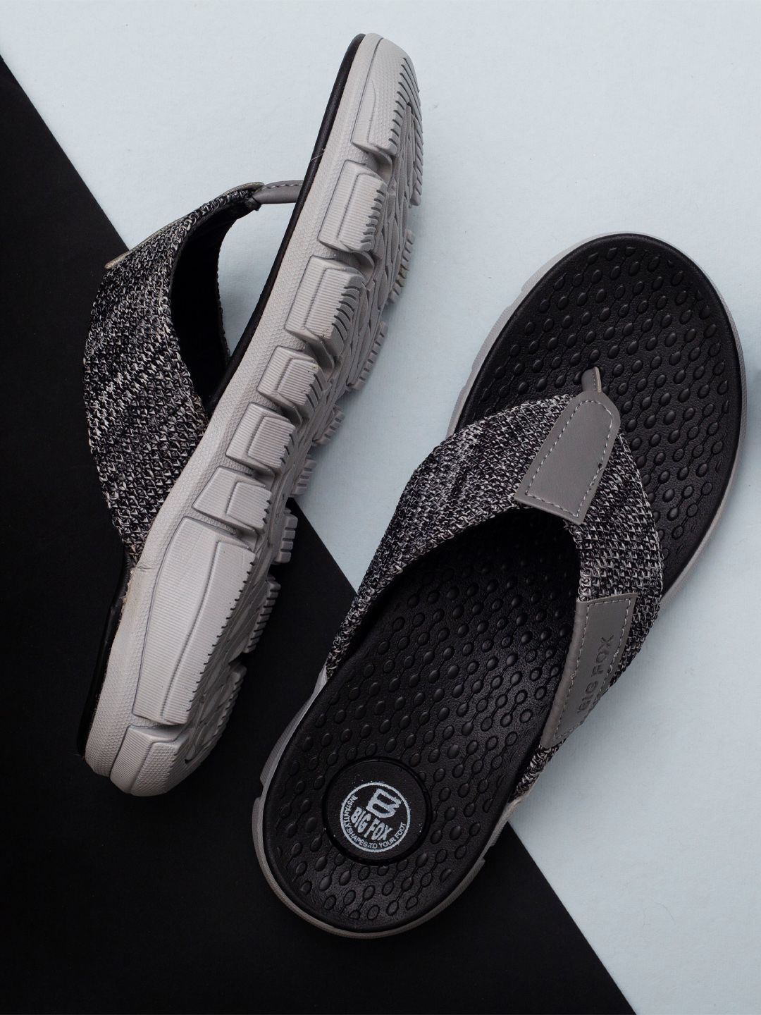 Big Fox Men Grey & Black Thong Flip-Flops