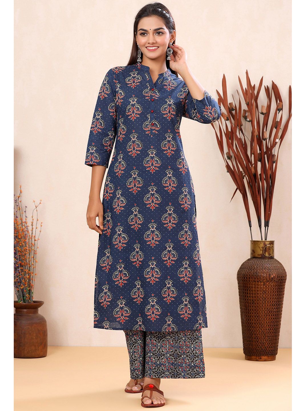 mirari Women Green Floral Printed Pure Cotton Kurta with Palazzos Price in India