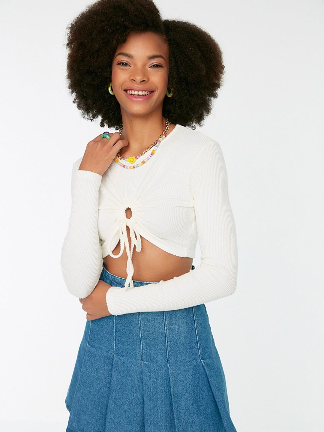 Trendyol White Ribbed Front Tie-Up Empire Crop Top Price in India