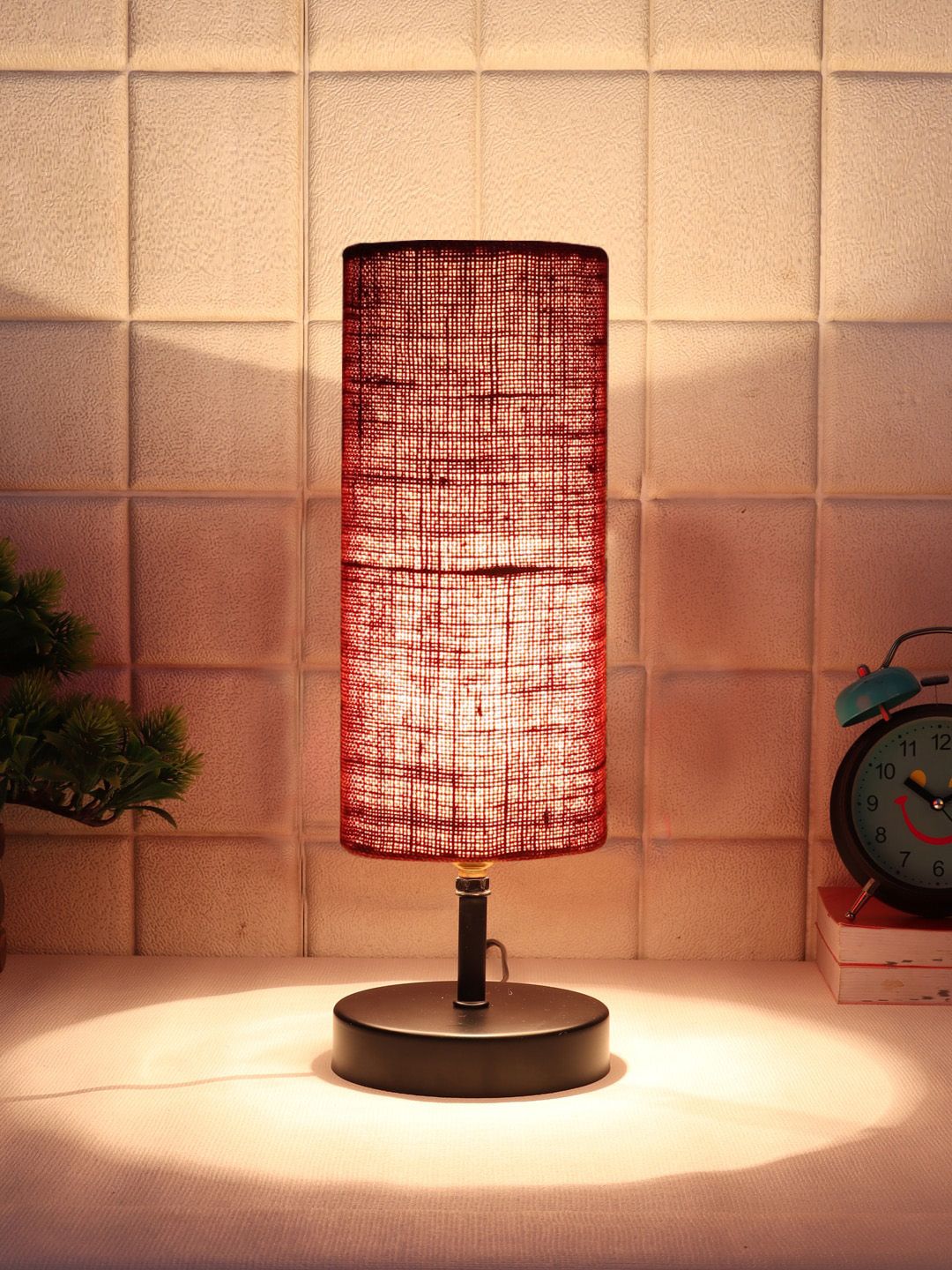 Devansh Maroon Iron Table lamp With Jute Shade Price in India