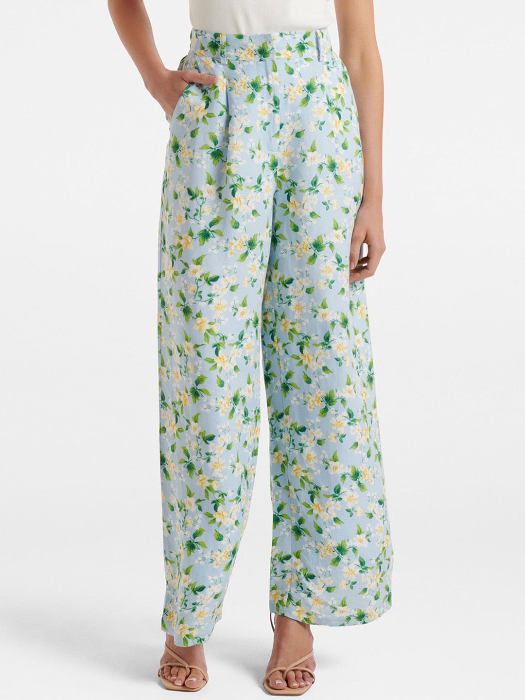 Forever New Women Green Floral Printed High-Rise Trousers Price in India