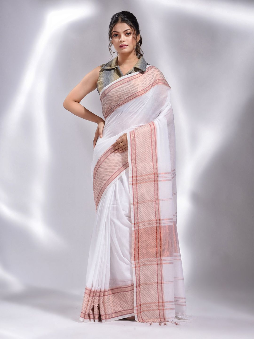 Charukriti White & Pink Woven Design Pure Cotton Saree