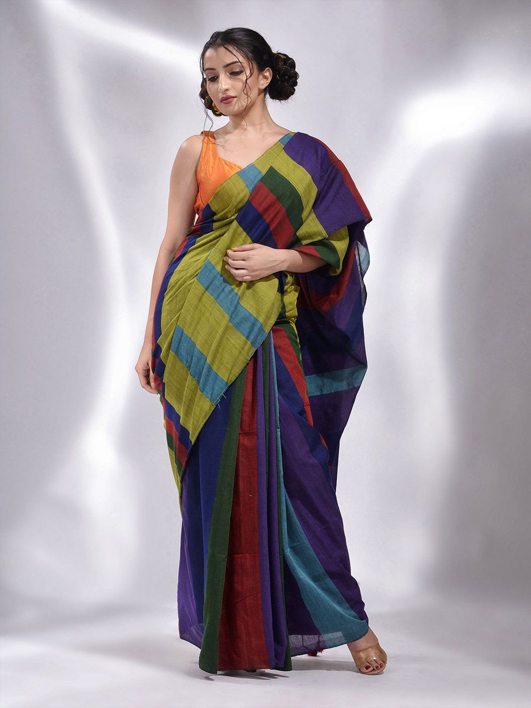 Charukriti Maroon & Blue Colourblocked Pure Cotton Saree