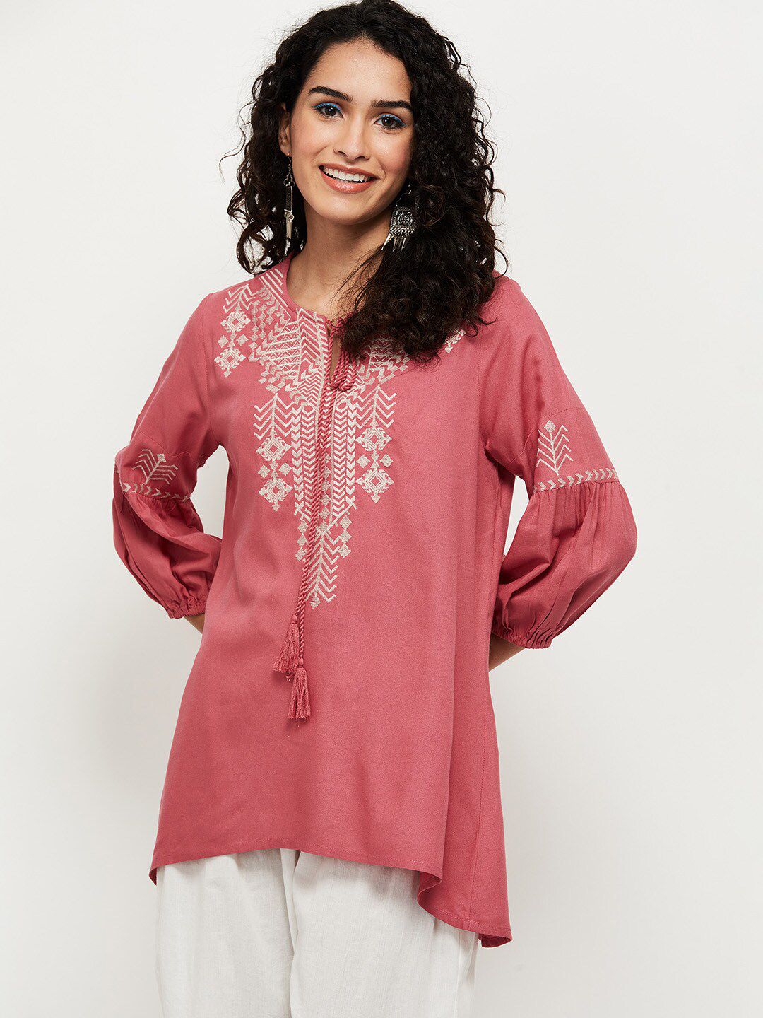 max Red & White Printed Tunic Price in India