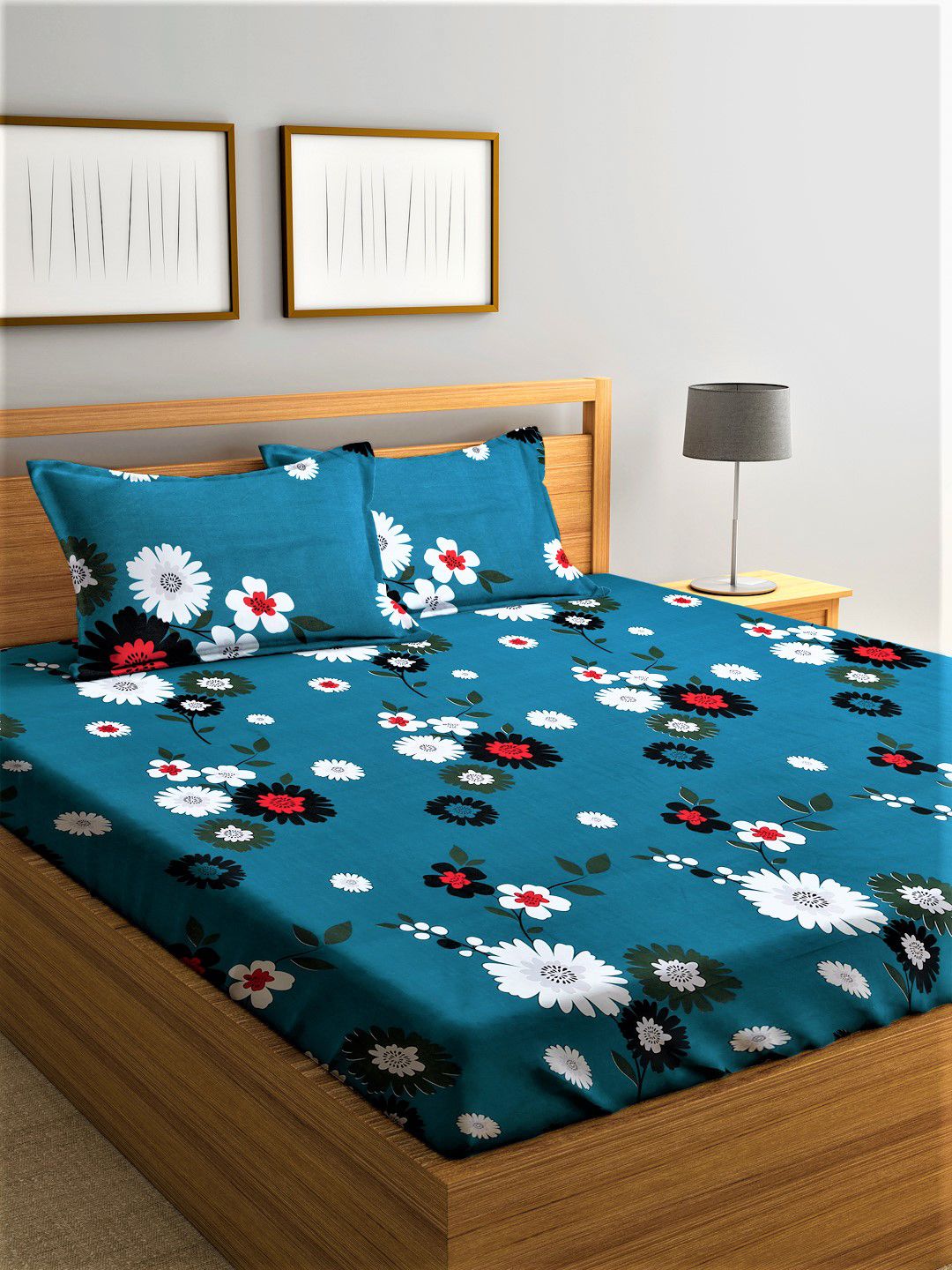 Home Sizzler Unisex Blue Bedsheets Price in India