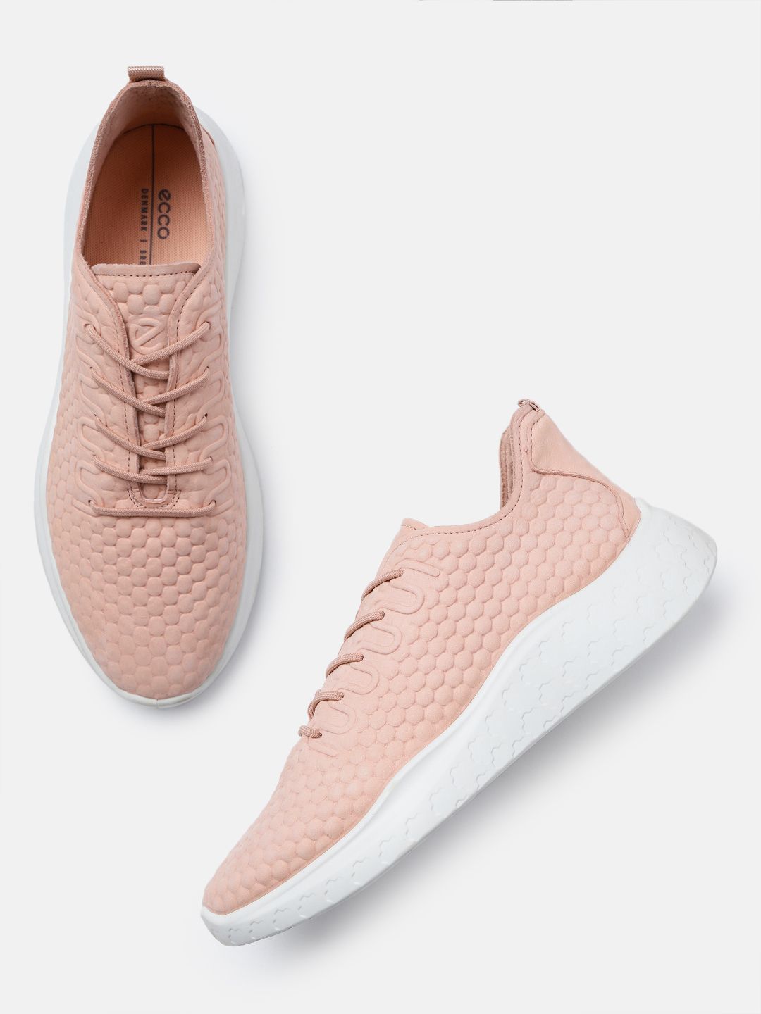 ECCO Womens Athleisure Tuscany Leather Regular Sneakers