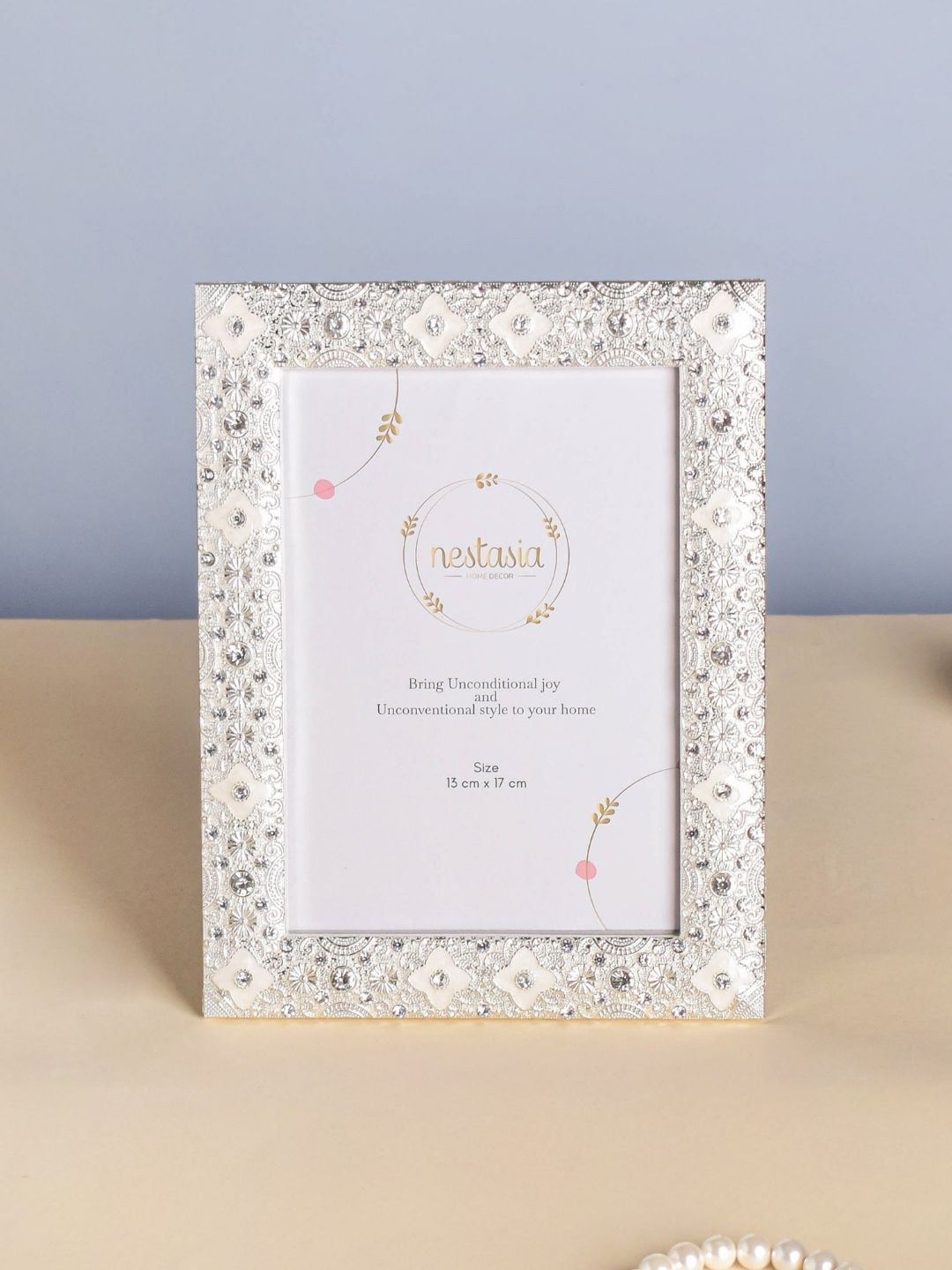 Nestasia Elegant White Photo Frame Price in India