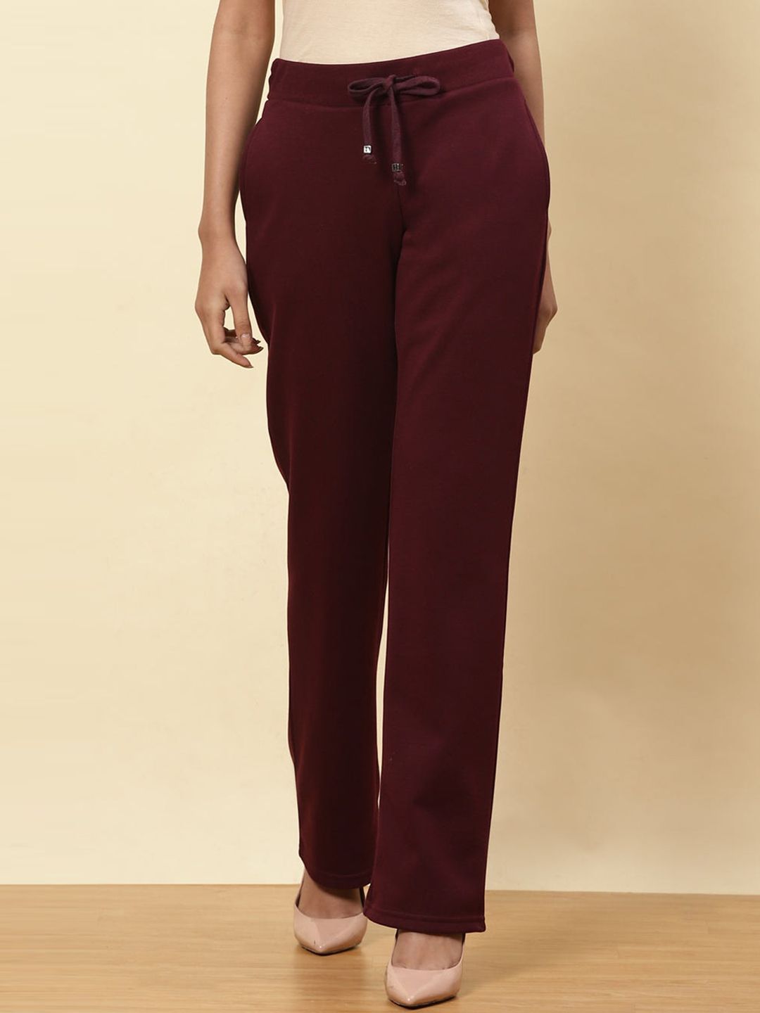Lakshita Women Purple High-Rise Trousers