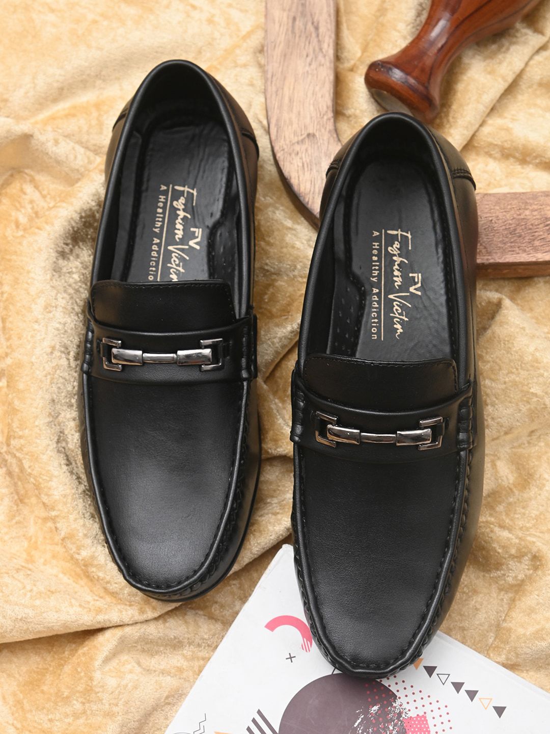 Fashion Victim Men Black Colourblocked Loafers