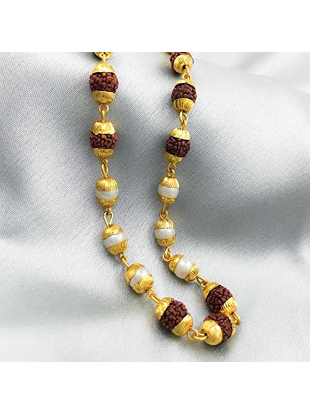 Saizen Unisex Gold-Toned & Brown Brass Gold-Plated Antique Chain Price in India