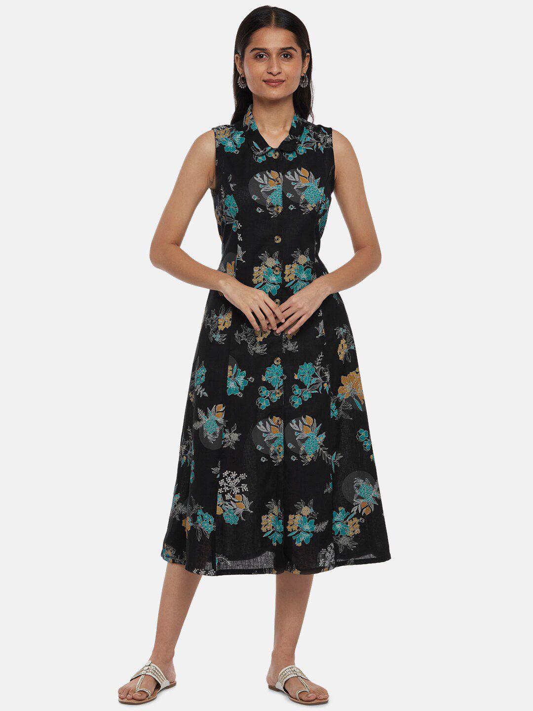 AKKRITI BY PANTALOONS Black Floral Midi Dress Price in India