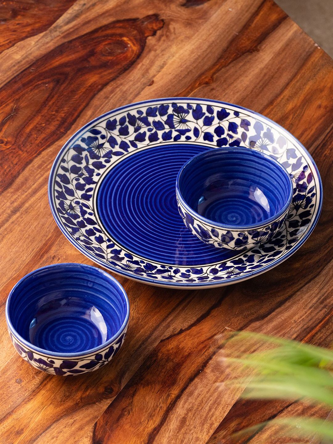 ExclusiveLane Navy Blue & White 3 Pieces Floral Printed Ceramic Glossy Dinner Set Price in India