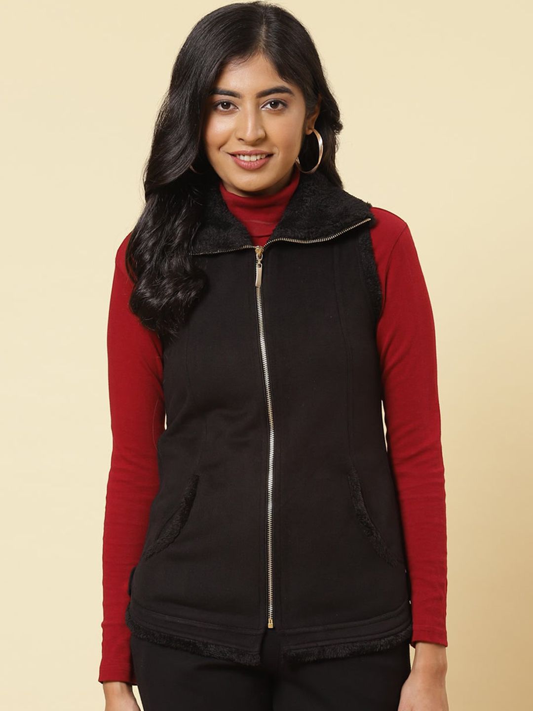 Lakshita Women Black Fleece Longline Tailored Jacket Price in India