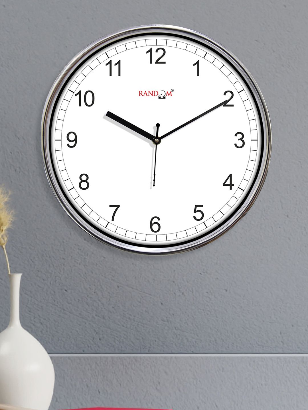 RANDOM Unisex White Clocks Price in India