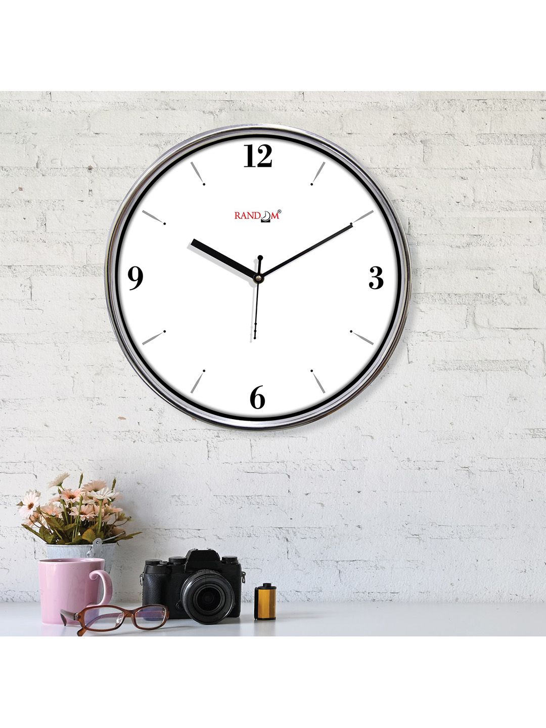 RANDOM Unisex White Clocks Price in India