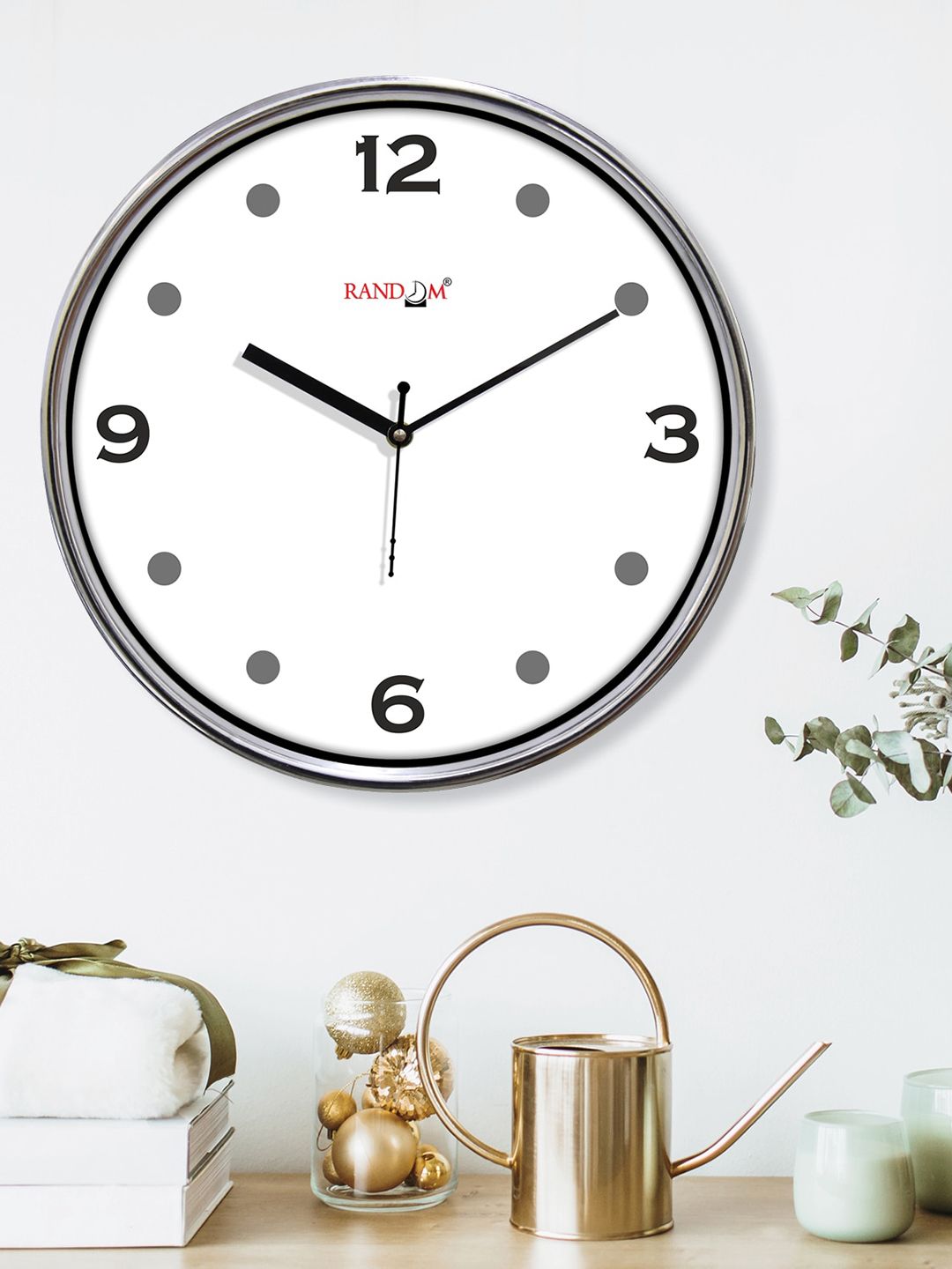 RANDOM Unisex White Clocks Price in India