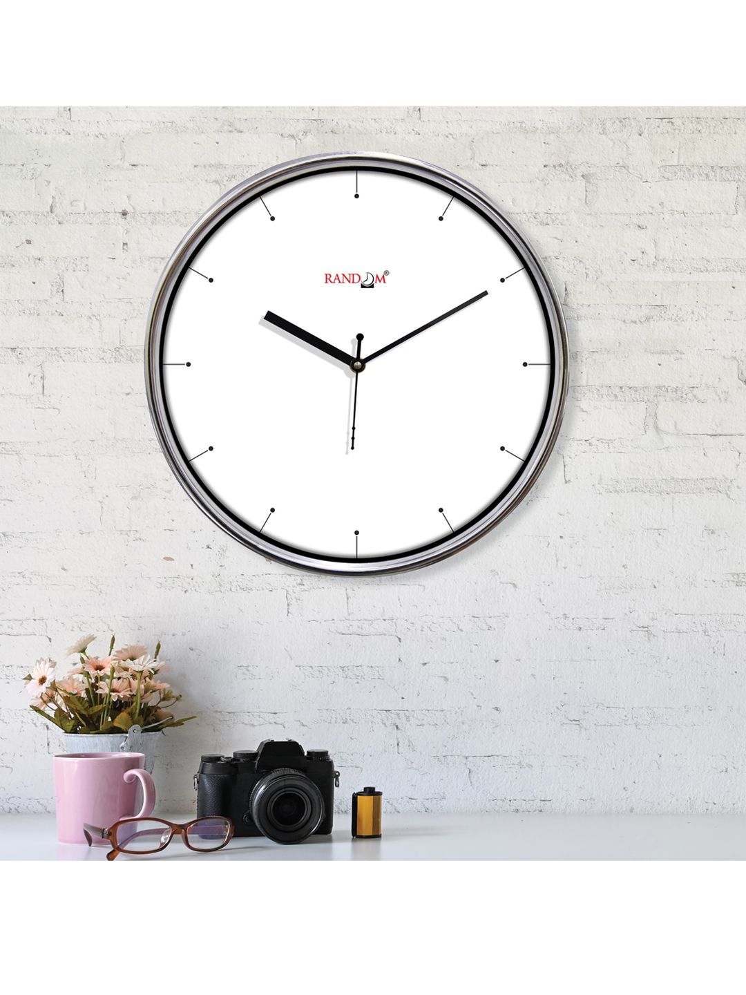 RANDOM Unisex White Clocks Price in India