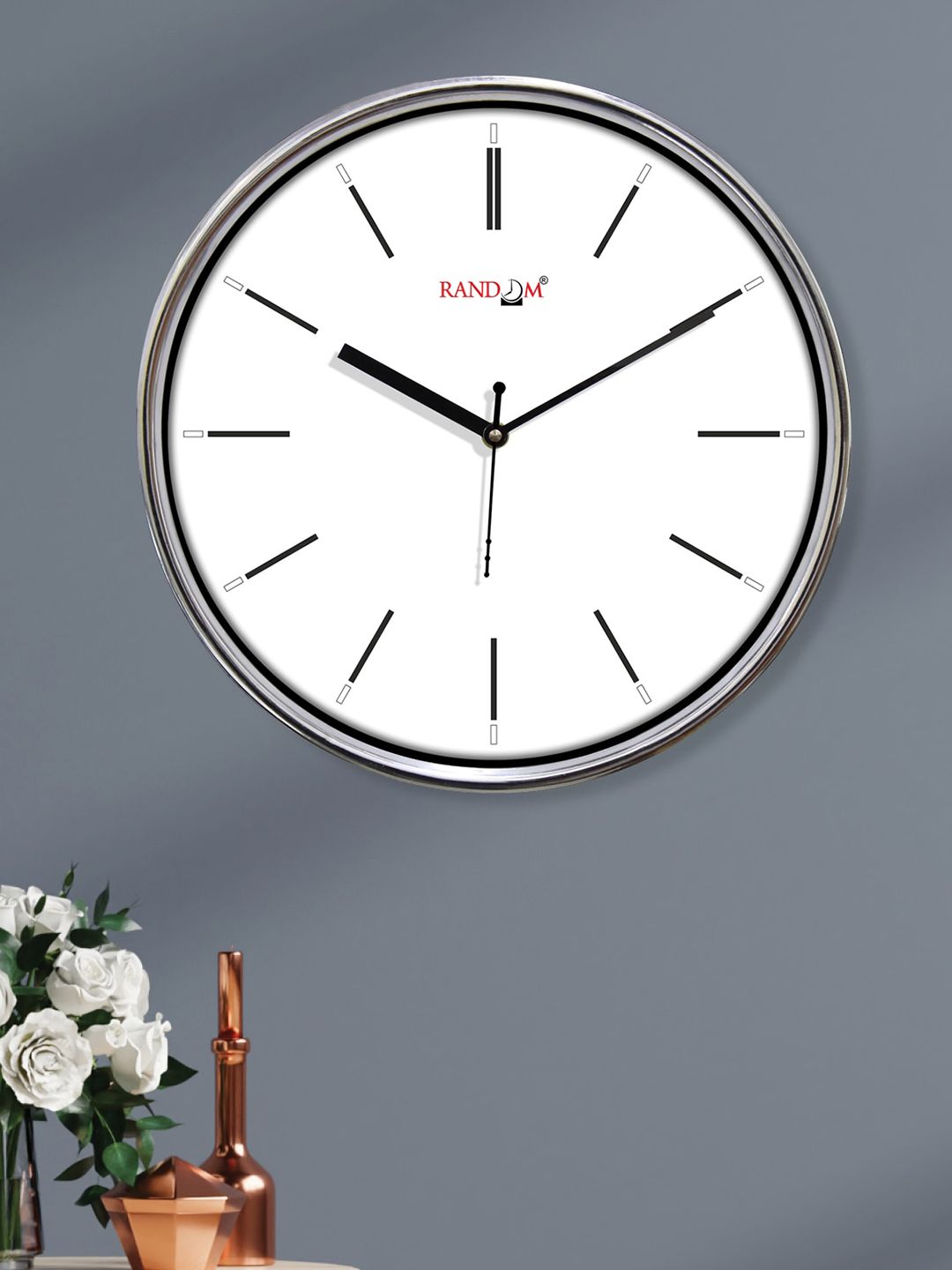 RANDOM Unisex White Clocks Price in India