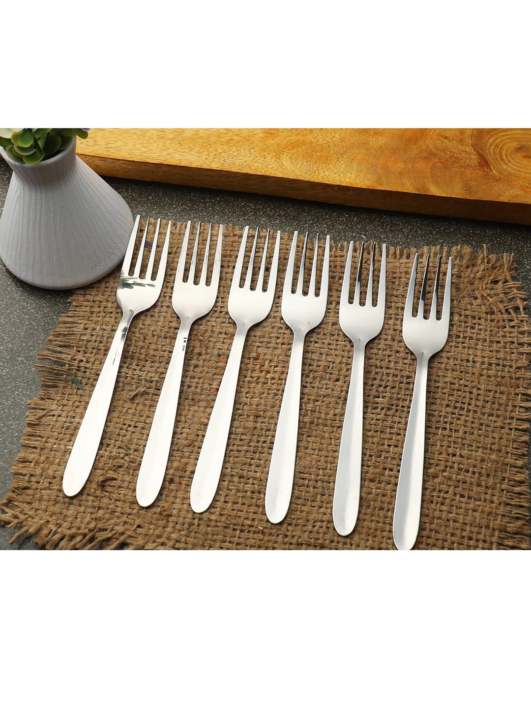 ZEVORA Set Of 6 Silver-Toned Dining Table Forks Price in India