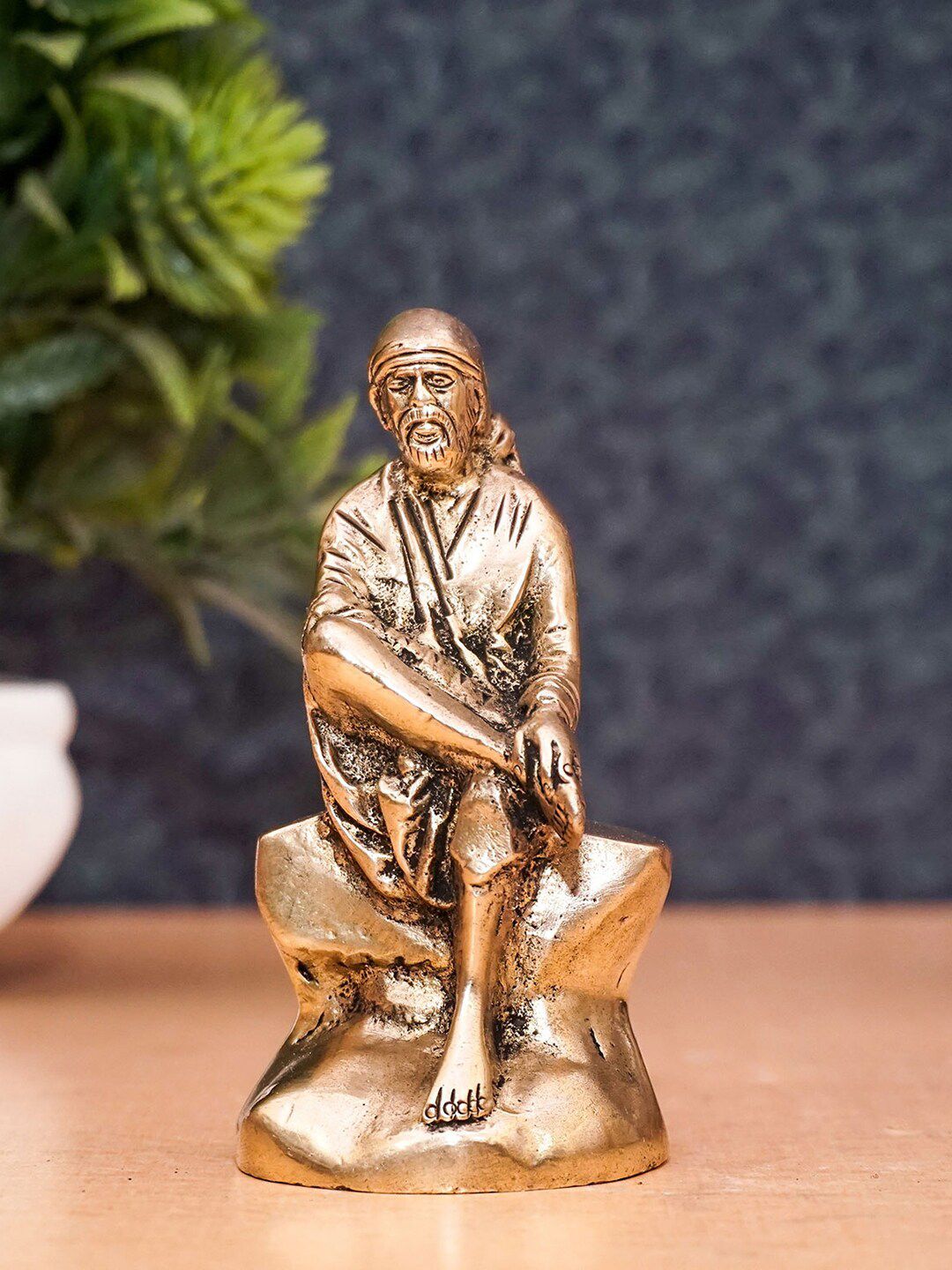 StatueStudio Gold-Toned Decorative Sai Baba Idol Statue Murti Showpiece Price in India