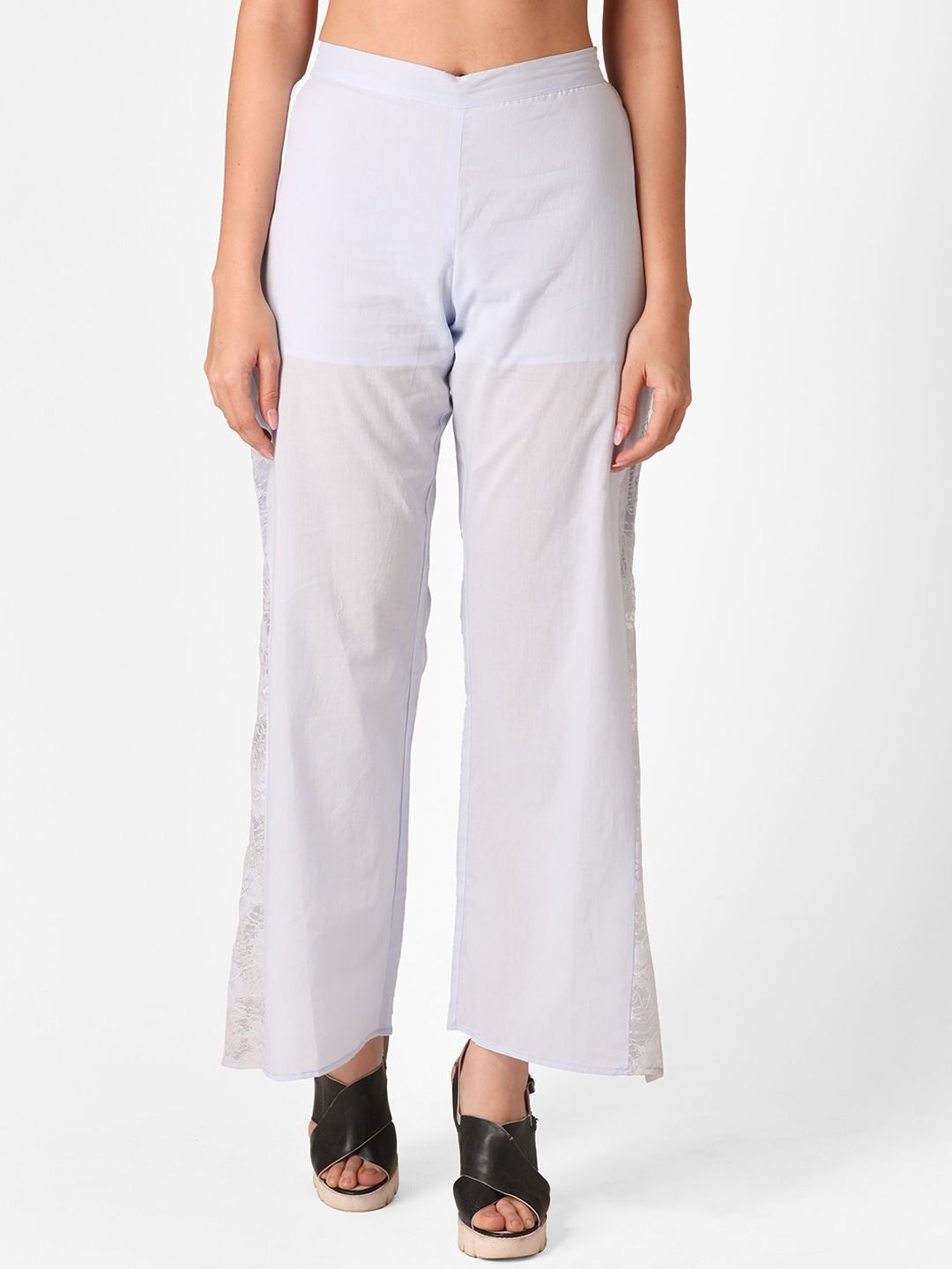 DressBerry Women Blue Relaxed Tapered Fit Trousers Price in India