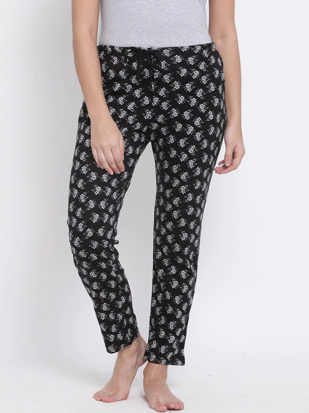 Kanvin Women Black & White Printed Pure Cotton Lounge Pants Price in India