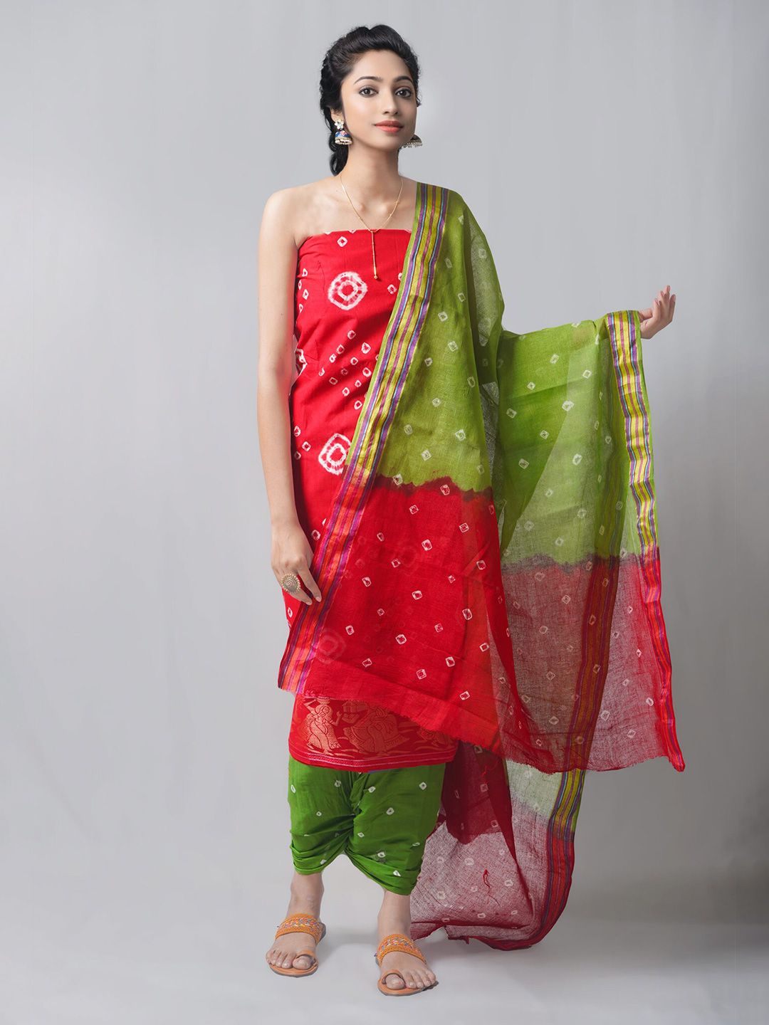 Unnati Silks Red & Green Dyed Pure Cotton Unstitched Dress Material Price in India