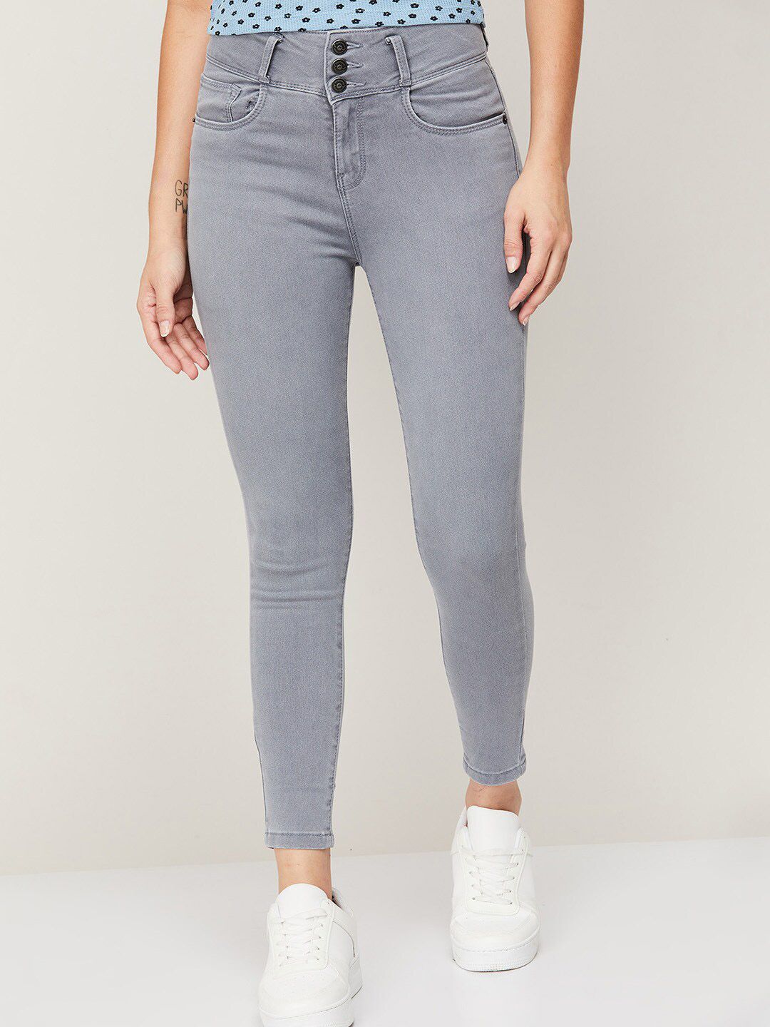 Fame Forever by Lifestyle Women Grey Skinny Fit Jeans Price in India