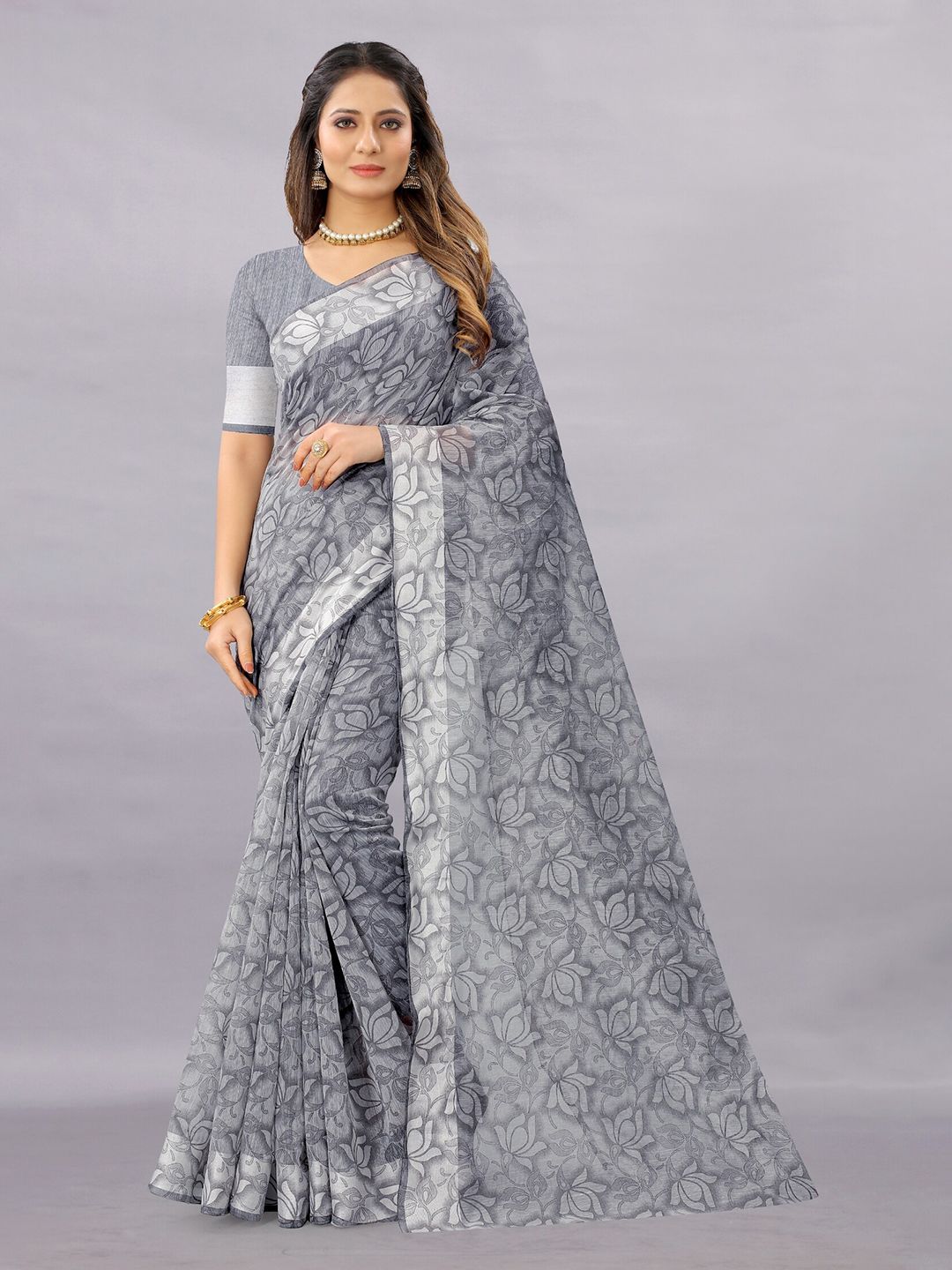 APNISHA Grey Floral Pure Cotton Saree